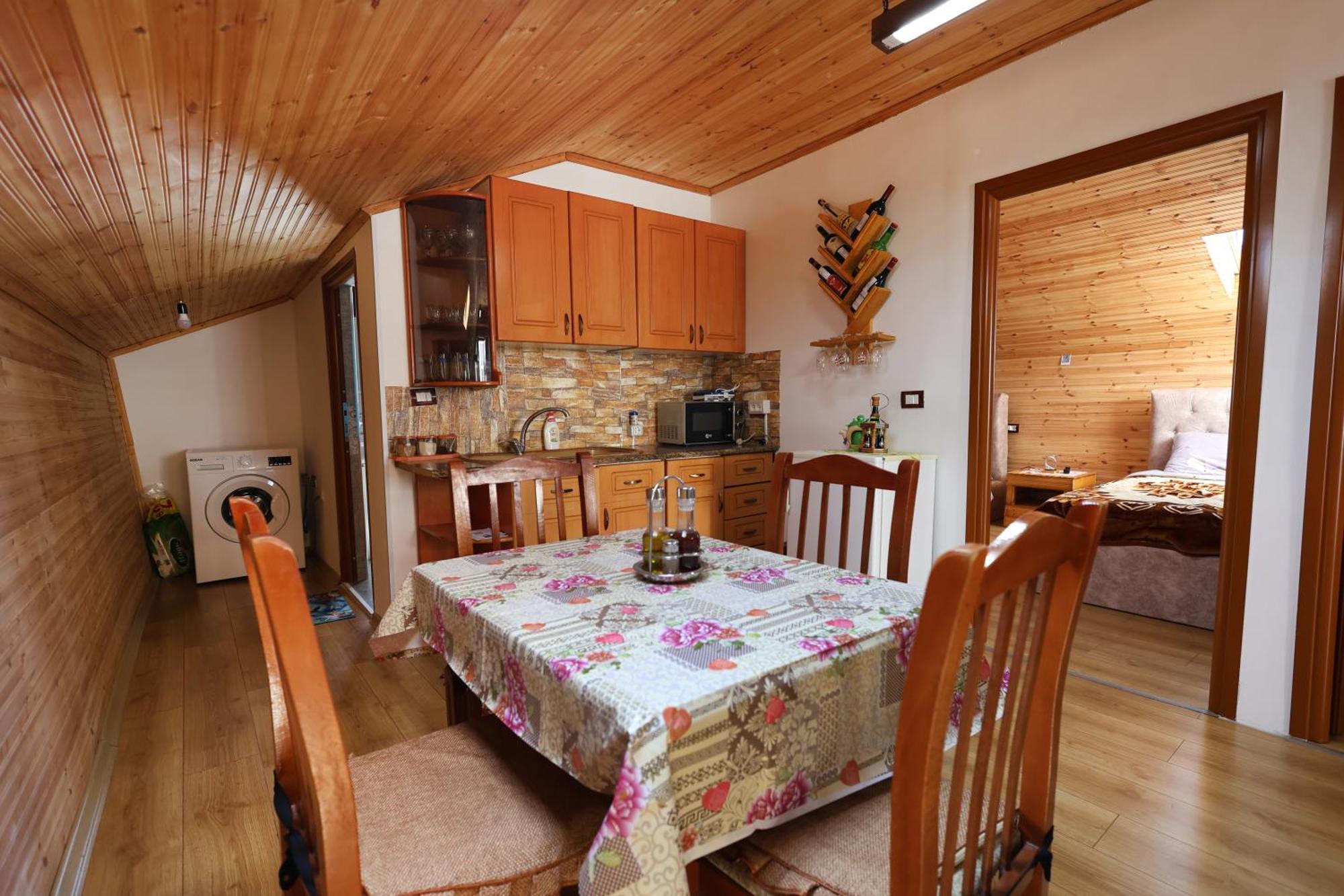Samuela Cozy Retreat Villa Berat Exteriör bild